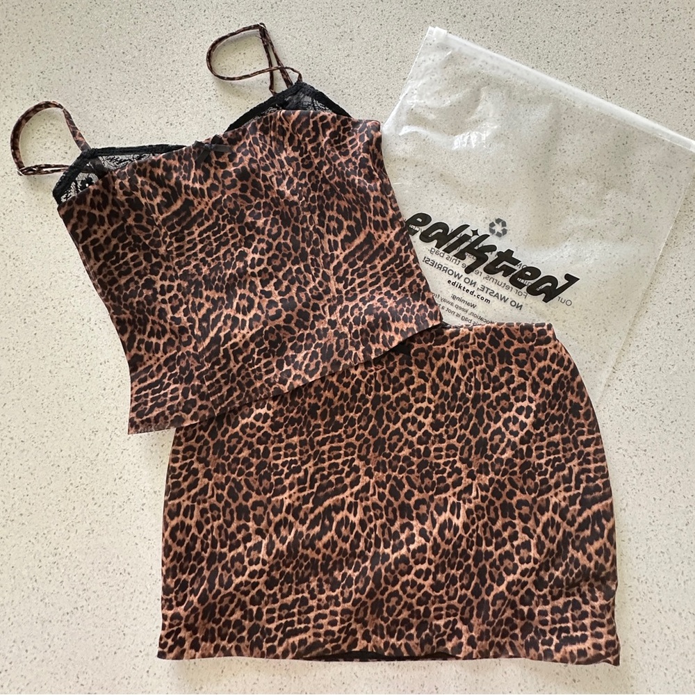 Edikted Two-Piece Set - Picture 6 of 6